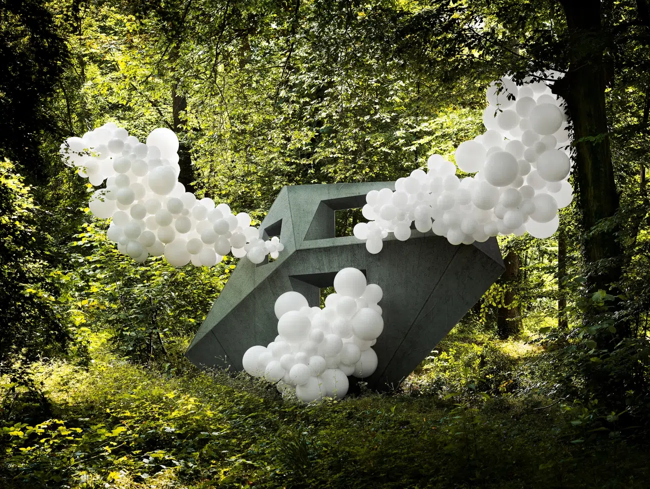 Weightlessness by Charles Pétillon at Danysz Gallery in Paris