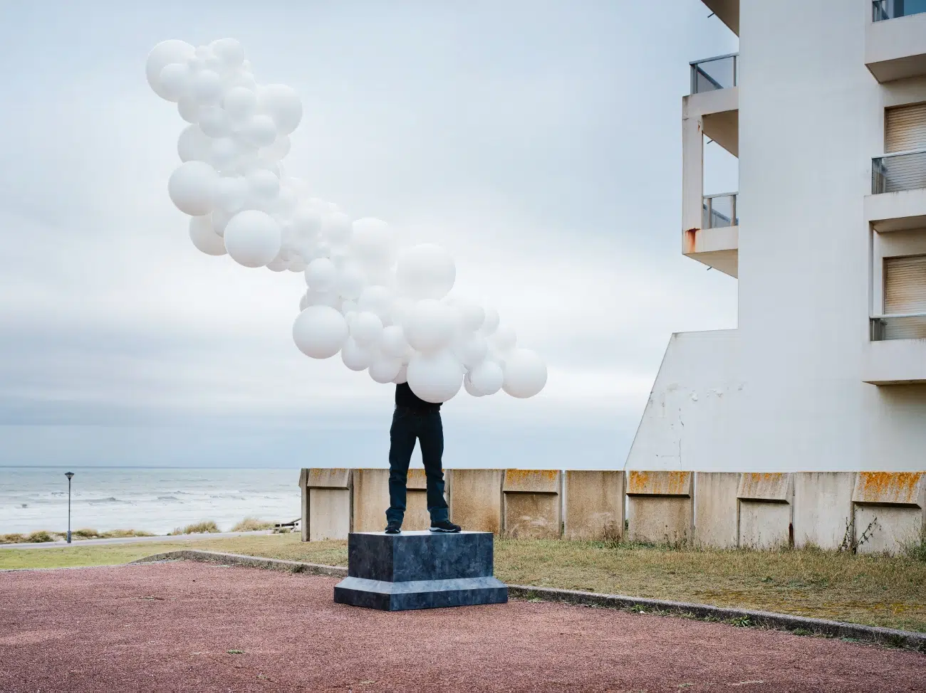 Weightlessness by Charles Pétillon at Danysz Gallery in Paris